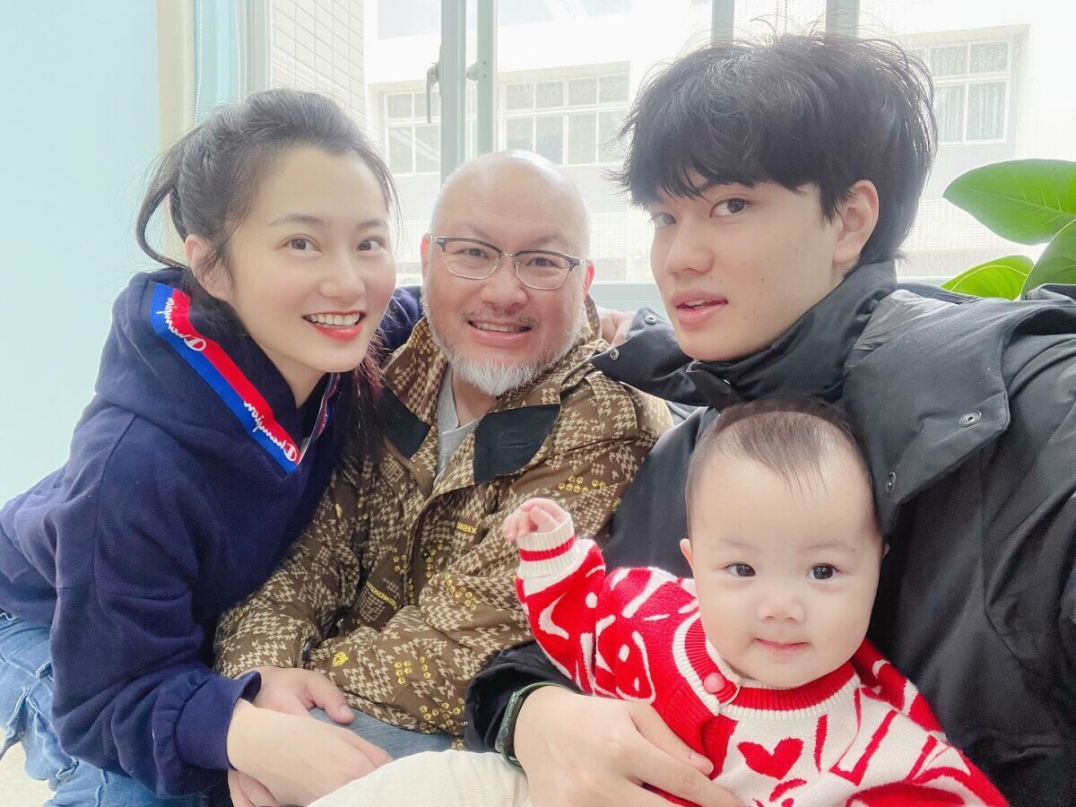 台灣女團成員現況！S.H.E成軍22年驚喜合體，劉品言接金鐘主持棒，李毓芬引發爭議？