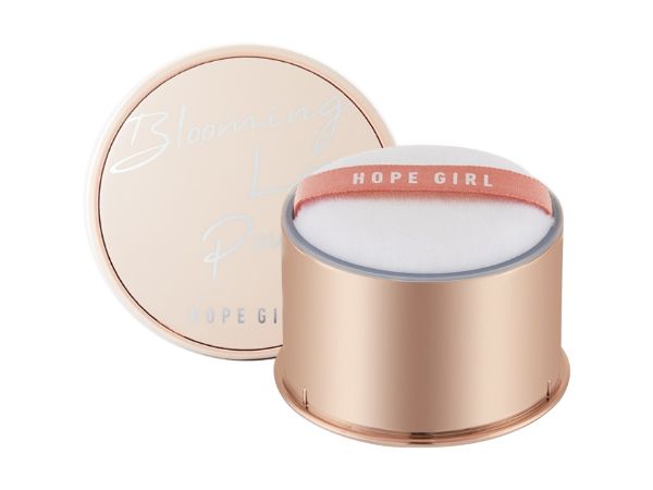 優惠款 韓國 Hope Girl~水晶魅惑絲柔保濕蜜粉(25g) 21象牙白 NG品，還有更多的日韓美妝、海外保養品、零食都在小三美日，現在購買立即出貨給您。