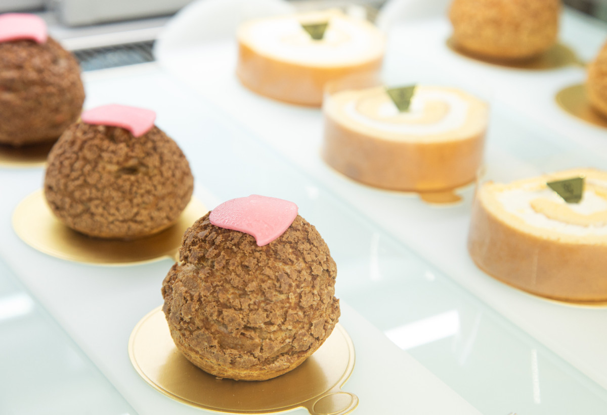 頂級泡芙絕對要吃！日人氣YOKU MOKU咖啡快閃店登場，奶茶生乳捲、草莓奶油泡芙太誘人