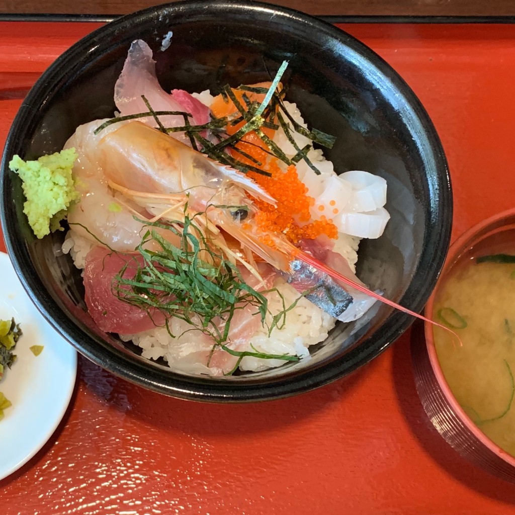 実際訪問したユーザーが直接撮影して投稿した朝妻町魚介 / 海鮮料理魚眞の写真