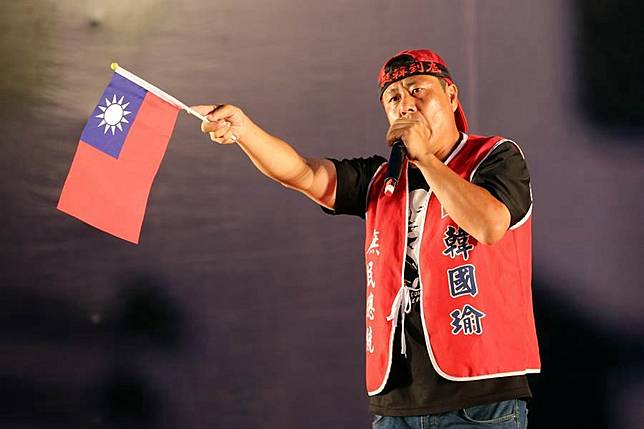 	挺韓大將杏仁哥52字吐心聲 網友回文超暖！