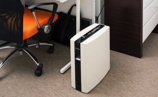 日本某碎紙機「PS5HMSD」造型神似PS5，廠商發文提醒消費者冷靜下單別買錯