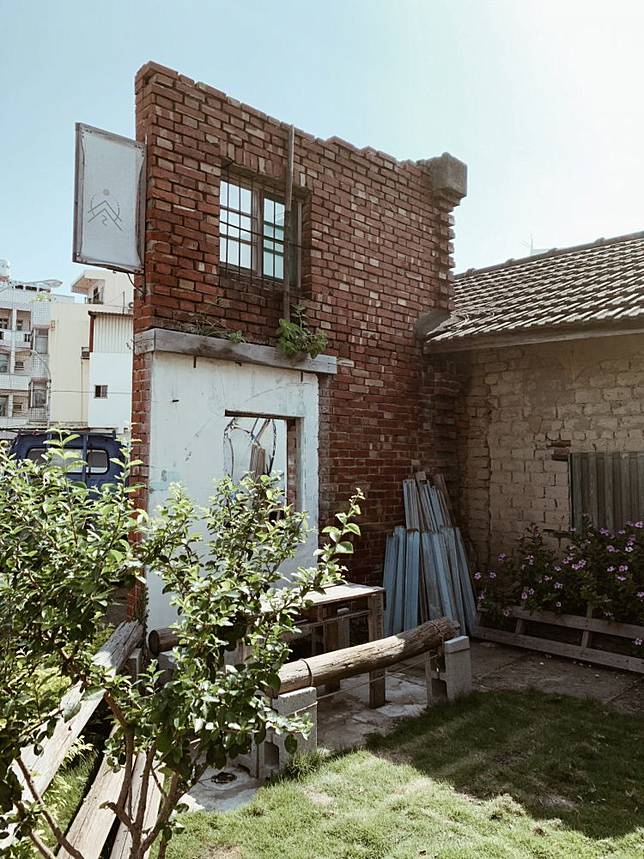 台中 一秒置身韓國 隱藏巷弄的老宅文青咖啡店 超吸睛老屋咖啡 點心真心推薦 Popdaily 波波黛莉的異想世界