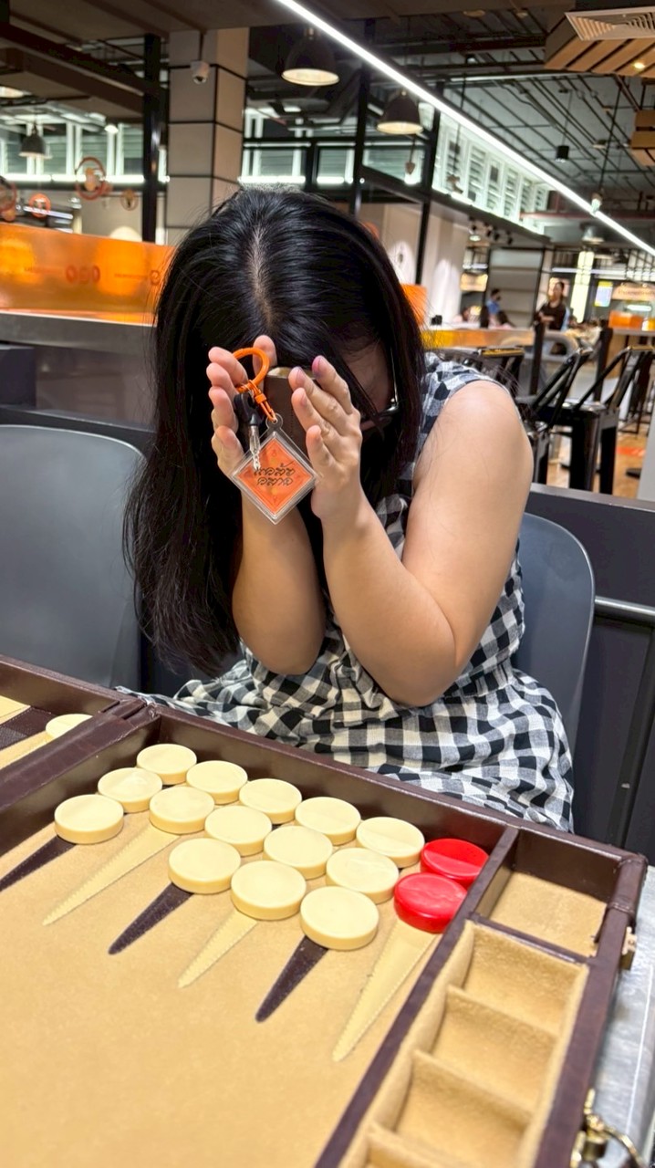 BKK Backgammon (board game)