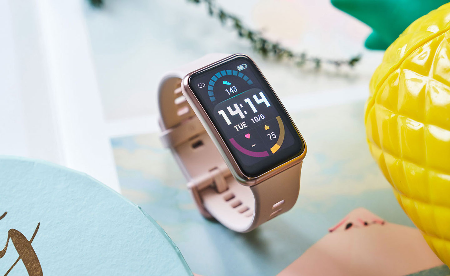 HUAWEI WATCH FIT 開箱評測：外型年輕有活力，功能完整且高性價比