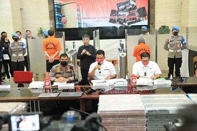 Gila! Polisi Sita Rp217 Miliar dari Jaringan Pinjol Ilegal yang Tewaskan Ibu di Wonogiri