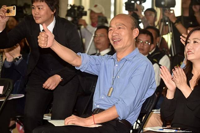 支持度直直落！籲韓粉民調支持蔡英文 專家曝反操作恐落三輸局面