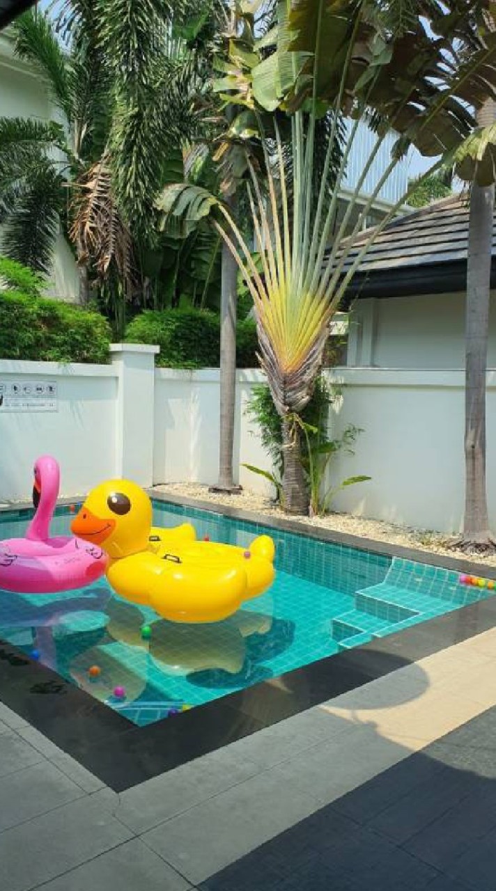 ตามหา Pool Villa ชิคๆ ราคาเบาๆ