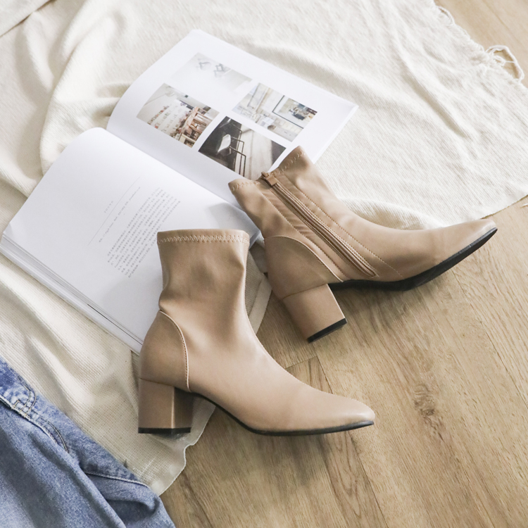 襪靴 秋冬靴 襪靴穿搭 奶茶色 奶茶色襪靴