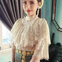 Group Sis Siam ผ้าถุงชุดไทยประยุกต์ ผ้าไทย เครื่องประดับไทย