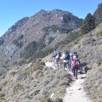 愛爬山愛自然｜新手登山｜百岳｜小百岳｜中級山｜郊山｜古道｜野溪瀑布｜野溪溫泉｜秘境探險｜經驗分享