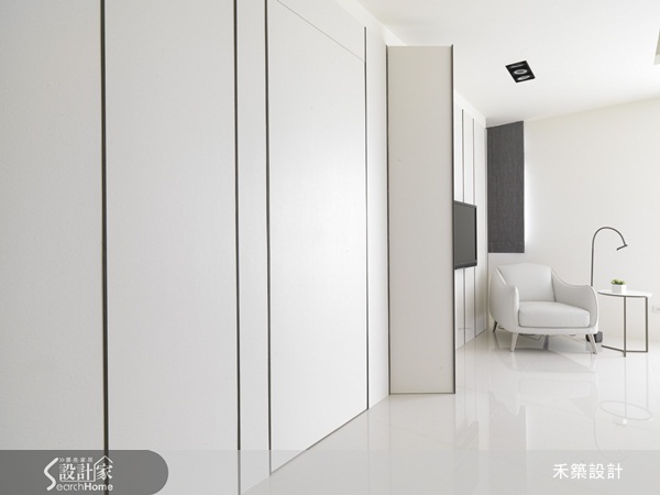 理性與平衡的究極，完美主義的「黑白灰階」色系運用