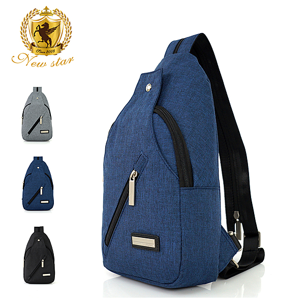 簡約潮流首選，輕便防水尼龍nn多口袋及背面暗袋收納nn多功能背帶、斜肩背後背都可