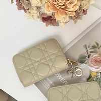 W.Boutique 二手精品
