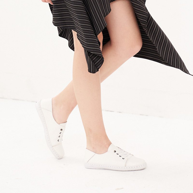 MIT真皮減壓可後踩鬆緊帶平底休閒小白鞋 純白豆