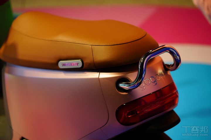 少女心大爆發，Gogoro 推出的第 17 種顏色車款：Gogoro 2 Delight 粉紅突襲新色上市