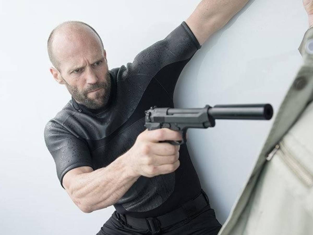 джейсон стетнин механиквоскрешенья. джейсон сте хэм механик. джейсон стэтхэм механик воскрешение. профессионал 3 фильм джейсон стэтхэм. механик 2 2021.