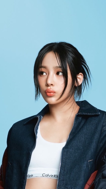 𝘔𝘐𝘕𝘑𝘐 𝘒𝘐𝘔 🧸ྀི📷˖⋆ᴬᴿᵀ꙳