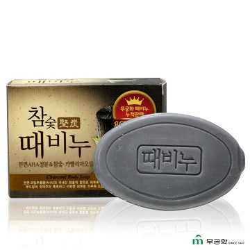 70年老牌,韓國TOP大廠◆成立於1947年的韓國人氣品牌◆泡沫綿密細緻,給肌膚極致呵護◆清除污垢和老廢角質◆黑木炭萃取,使肌膚達到油脂平衡