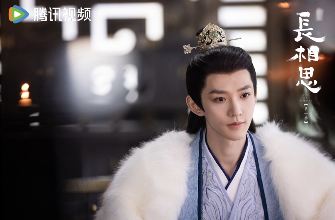 《長相思》與原著不同的感情線爭議！「夭柳黨」被改了這些，網友為站Cp吵翻天！