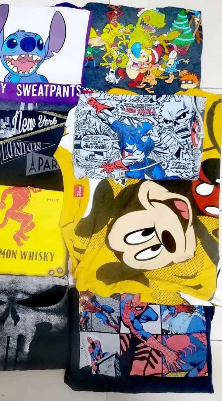 เสื้อกา​ตูน​ อนิเมะ​ มือ2​ สภาพดี