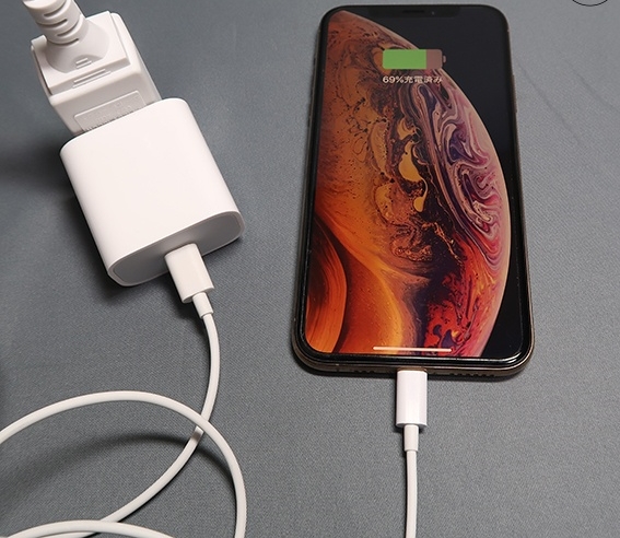 iPhone 11 傳將搭載無線反向充電技術！外媒：有望隨附 18W 電源轉接器，取代祖傳慢充的 5V/1A 豆腐頭