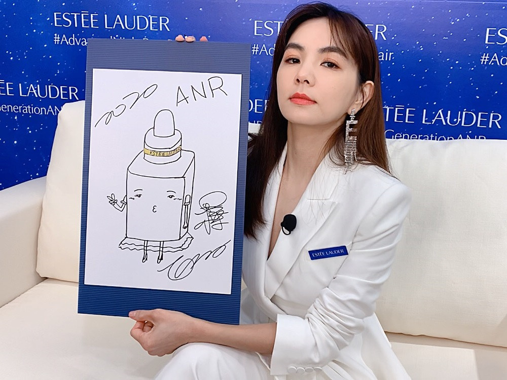 雅詩蘭黛小棕瓶鐵粉Ella公開獨家用法