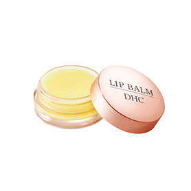 優越保濕持久力，修護龜裂乾燥雙唇