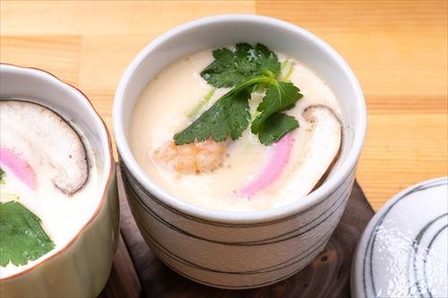 その具入れるの 実はあなたの家だけかも 茶碗蒸しに合う 意外すぎる 具材を一挙公開 オリーブオイルをひとまわしニュース