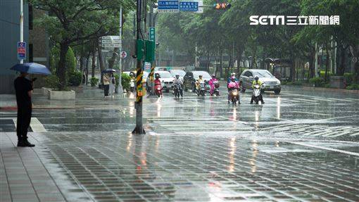 1圖看懂1週天氣！西半部「這天起」暴雨連炸3天 轉晴時間曝光 三立新聞網 Line Today