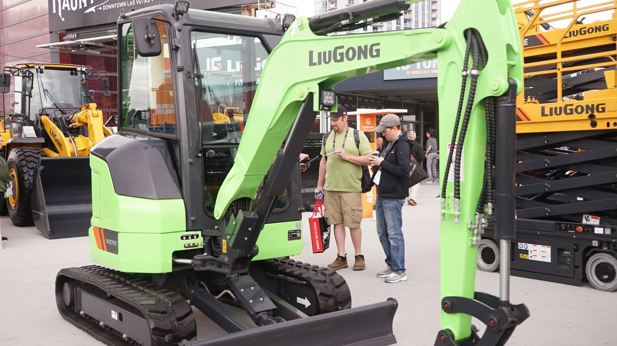 Economic Watch China's construction equipment makers reinforce efforts