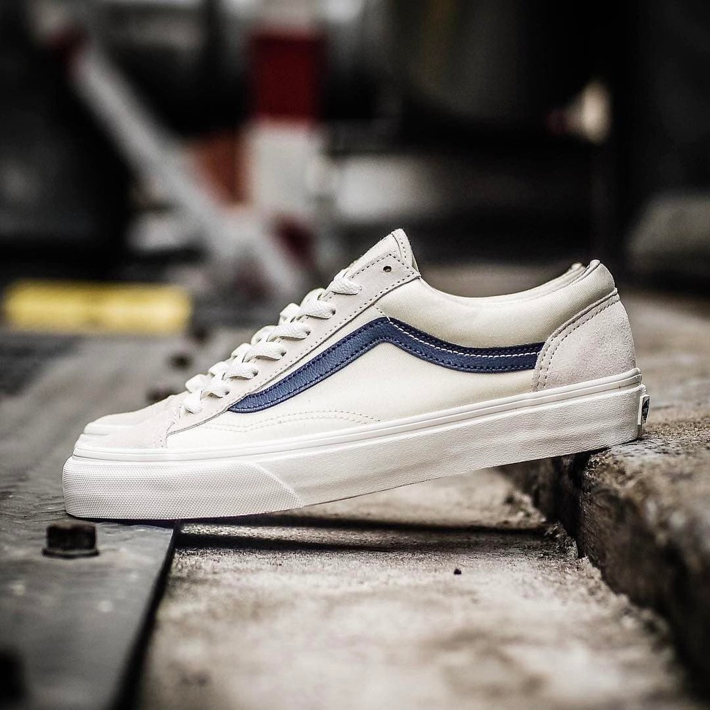 【版型偏大，建議小半號】VANS STYLE 36 WHITE/BLUE 白藍型號：VN0A3DZ3KE6∆下單後隔天寄(假日未出貨)，若有其他問題會聊聊告知，請您留意聊聊訊息喔～∆寄出後2-3天到貨