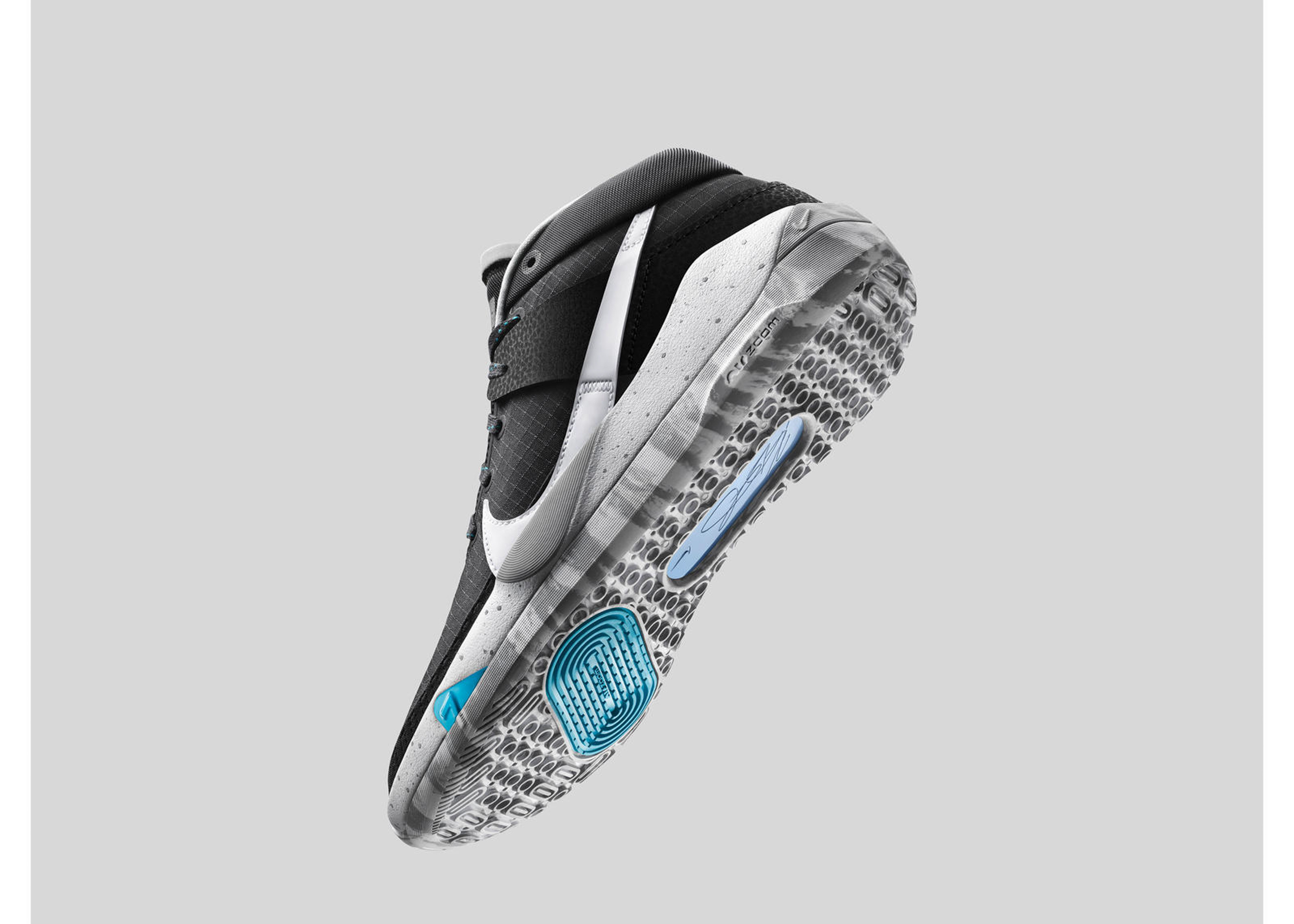 ケビン デュラントの最新モデル ナイキ ズーム Kd13 発売 前足部のズームエアが二重に