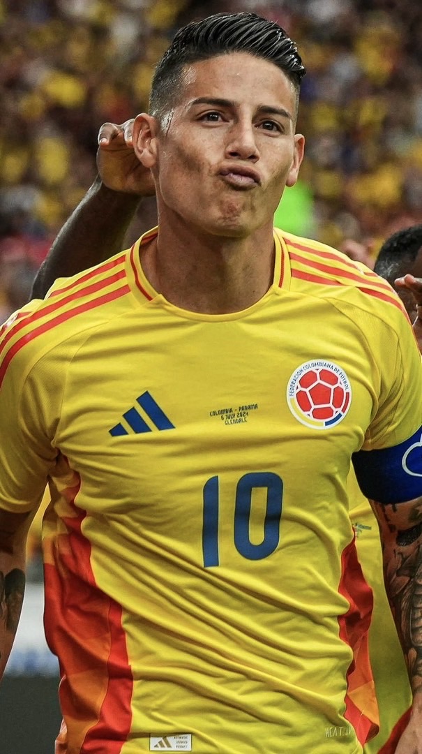 e footballリーグ