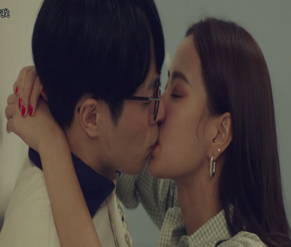 《優雅的朋友們》又一個女性公敵！小三登場就開撩：「我很想你」