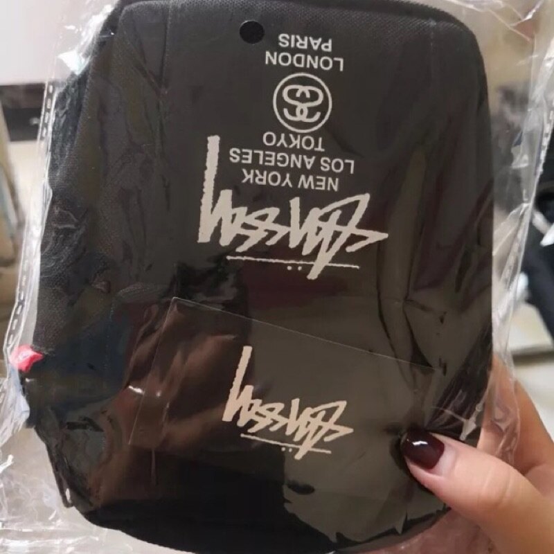 [onfleek.tw] Stussy 日本雜誌限定❗️ 單肩帆布小背包