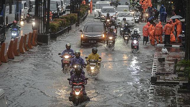 Hujan Di Malam Tahun Baru Ini Wilayah Banjir Jakarta