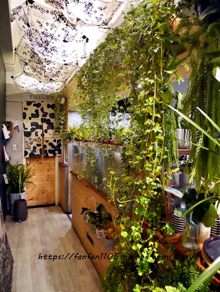 【西門早午餐】貳拾陸巷 Somebody CAFE #早午餐 #烘蛋 #鬆餅 #下午茶 #咖啡 #插畫 (11).JPG