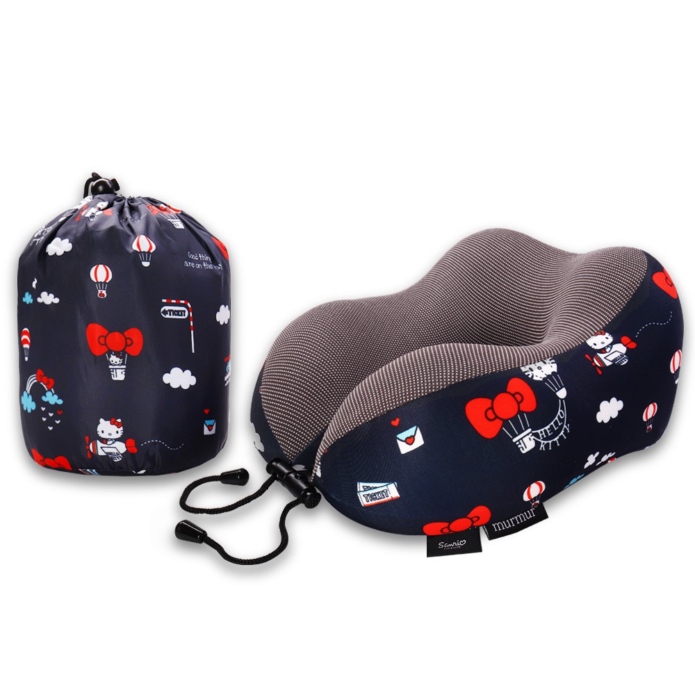 【宅配滿499元 即可享有免運優惠!!】 ✈旅遊飛行 如果你要長途飛行（歐洲，美洲）你務必要一個「好的」頸枕，否則一定後悔。 何謂好的頸枕：舒適服貼，符合人體工學，枕套可以清洗，不使用時可以收納。 ✈