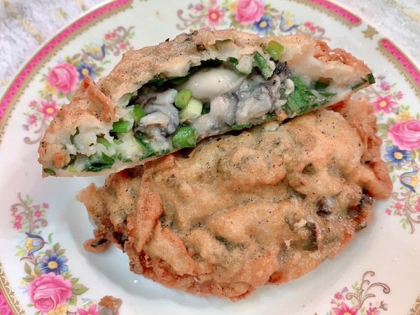 「溪州美食推薦」彰化安心旅遊，現做「蚵仔炒麵/便當/蚵嗲/蘿蔔糕/挫冰/炸粿/菜條/各式湯品」在地美食首選-三條麗華小吃店直擊分享