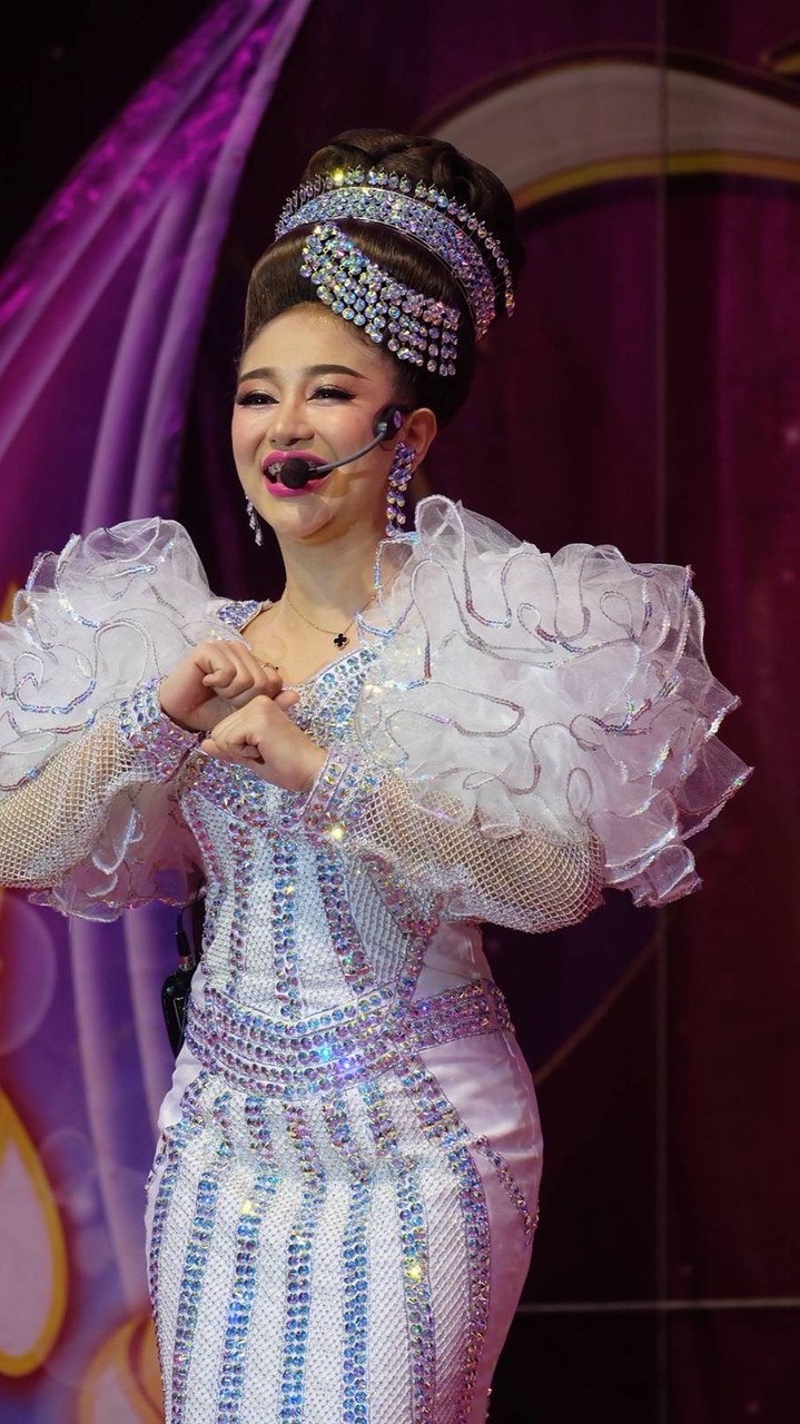 ทัพหน้าบ้านนุ่นเนตร