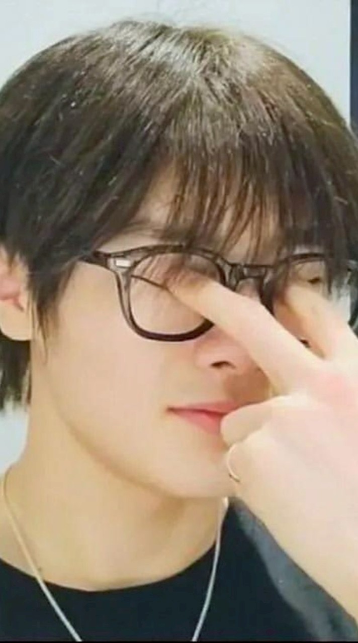 kpop群群群群🤪