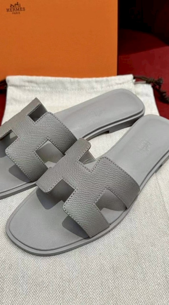 📌📌Tann.📌📌รองเท้าแบรนด์เนม Shoes Hiend Ori Top mirror