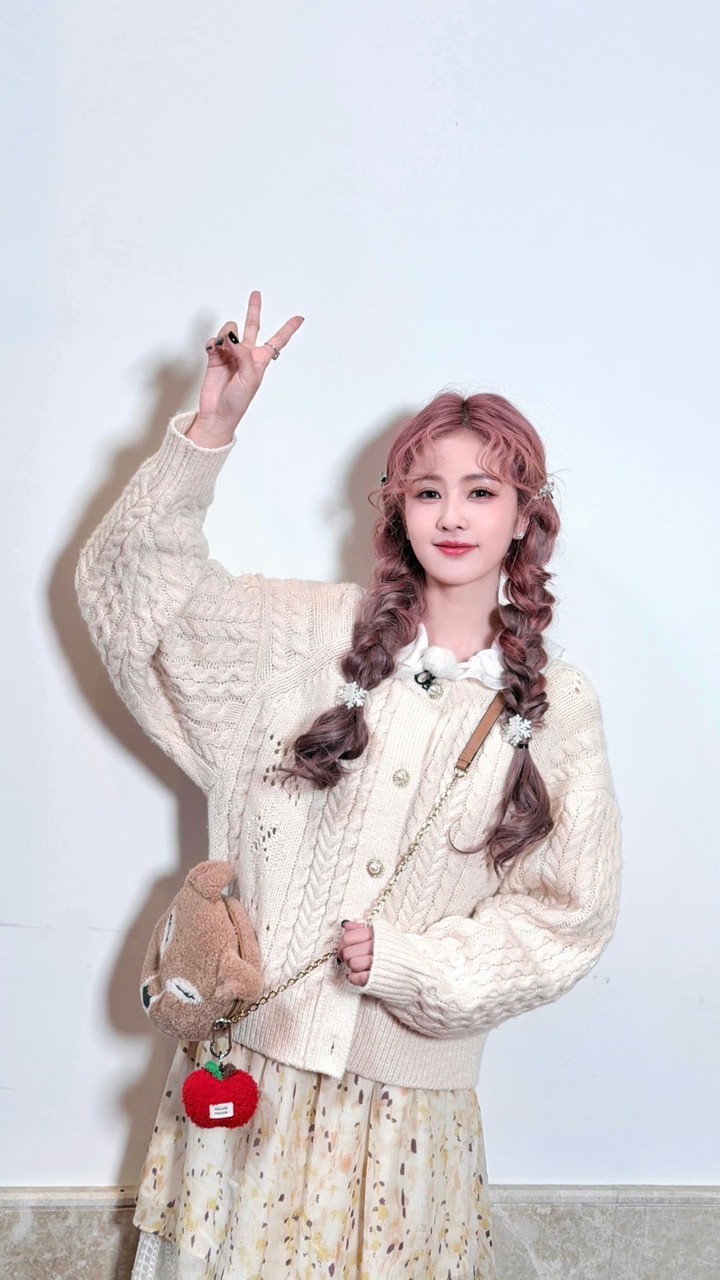 白鹿&鹿茸的菠蘿世界🩵🍍🦌