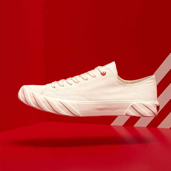 官方line免費客服請搜尋：ann's-專屬於妳的美鞋24小時行動購物不打烊，天天方便買！下標後無法改單，需修改請登入-會員系統-交易紀錄-取消訂單-重下訂單