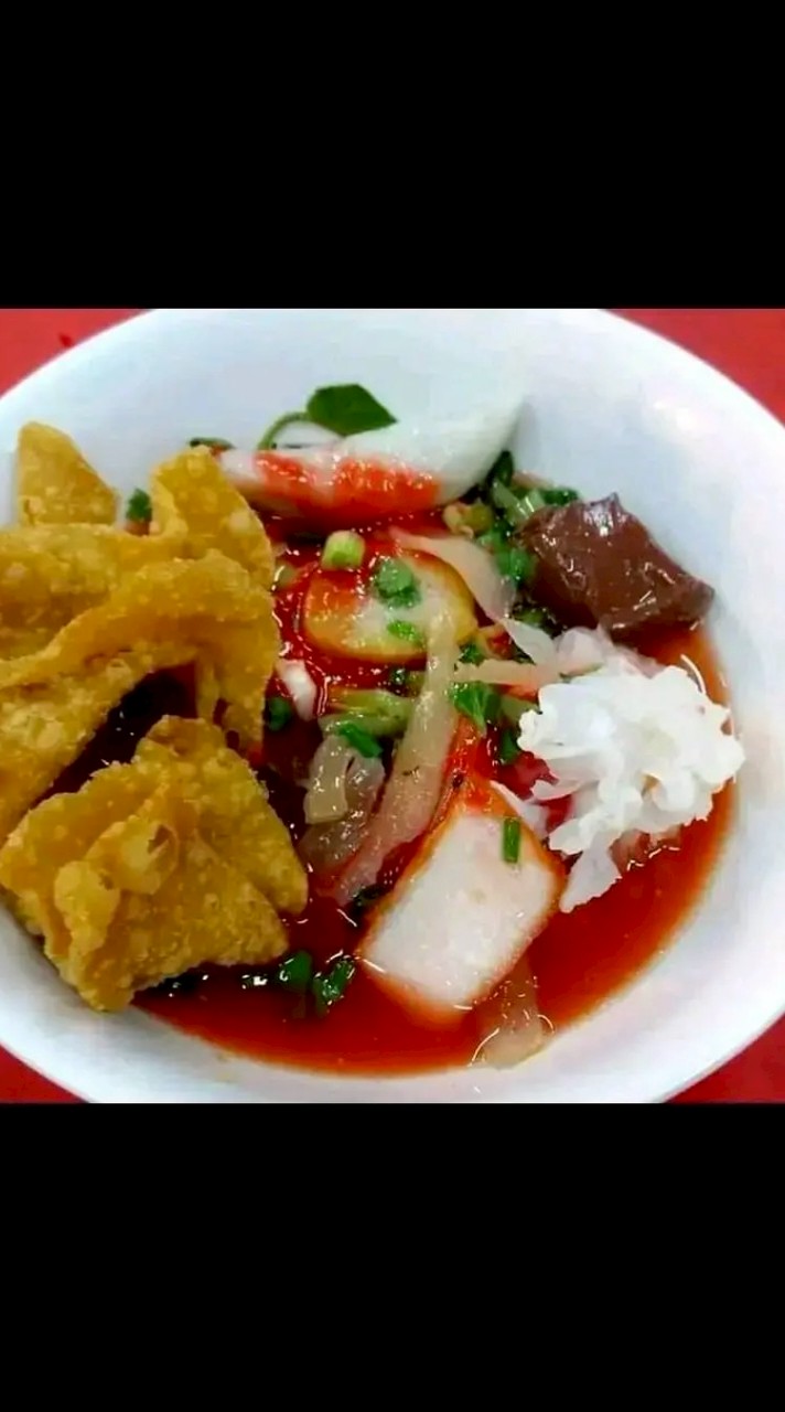 ก๋วยเตี๋ยวเย็นตาโฟหน้าวัดขุนเเสน