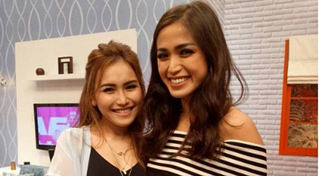 Jessica Iskandar dan Ayu Ting Ting, Asmara Dua Ibu Muda