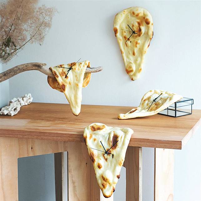 咖哩烤餅變身趣味時鐘 Naaaan Time 以達利名畫 記憶的堅持 為靈感的軟鐘 Lavie行動家 Line Today