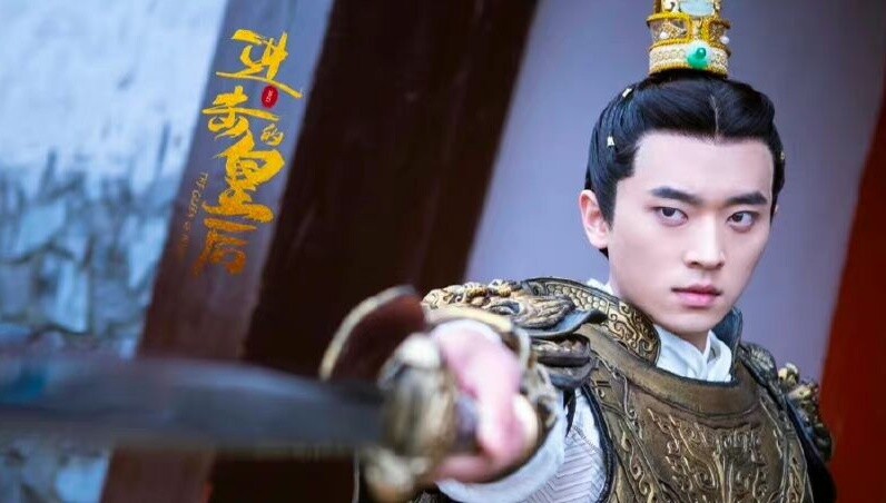 《雲之羽》演員舊照盤點！張凌赫整容瘦身，盧昱曉、陳都靈是真美，丞磊變化不大