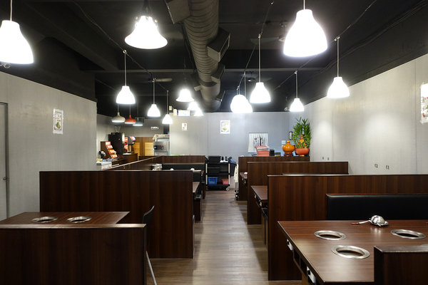 三重蘆洲火鍋推薦-魏大爺火鍋店，捷運三民高中站鍋物套餐，蘆洲個人火鍋，蘆洲親子餐廳，大份量肉盤，可客製化選餐的蘆洲火鍋推薦 